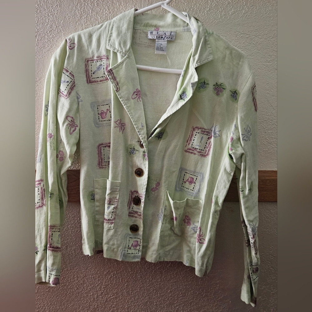 Green Garden-Patterned Button-Up Jacket - image 1